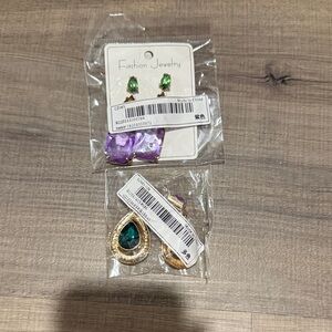 NWT Set of 2 Mardi Gras Costume Earrings